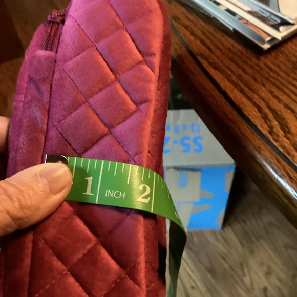 Vera Bradley makeup bag New never used - Picture 4 of 9